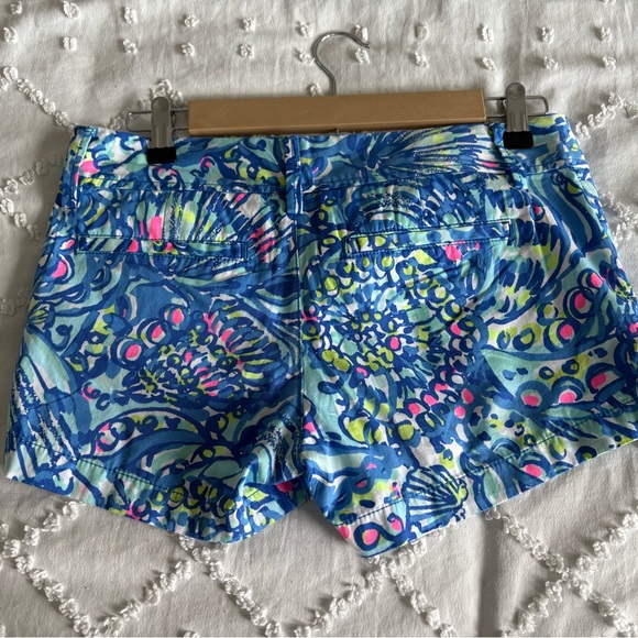 Vibrant Lily Pulitzer Blue and Pink Paisley Shorts - Picture 2 of 4